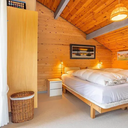 Tv1542-bindslev-svallerhulvej-34 * Bindslev